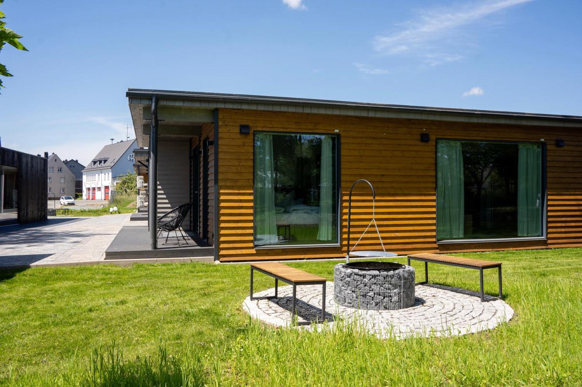 Hotel & Chalets By Revex Schwarzenbach am Wald Εξωτερικό φωτογραφία